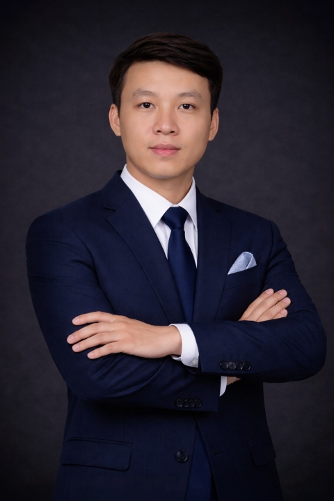 ÔNG TRẦN TRUNG HIẾU